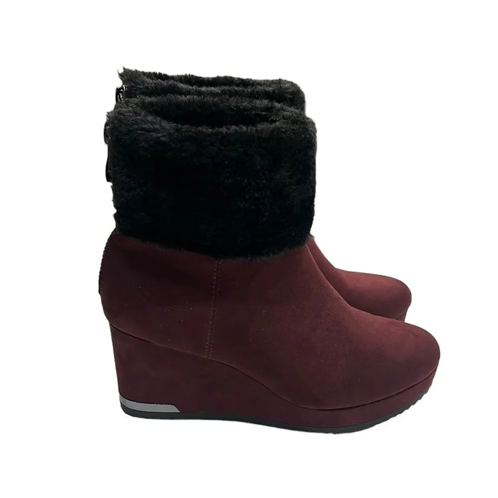 DKNY Women's Nadra Wedge Booties Size 7.5